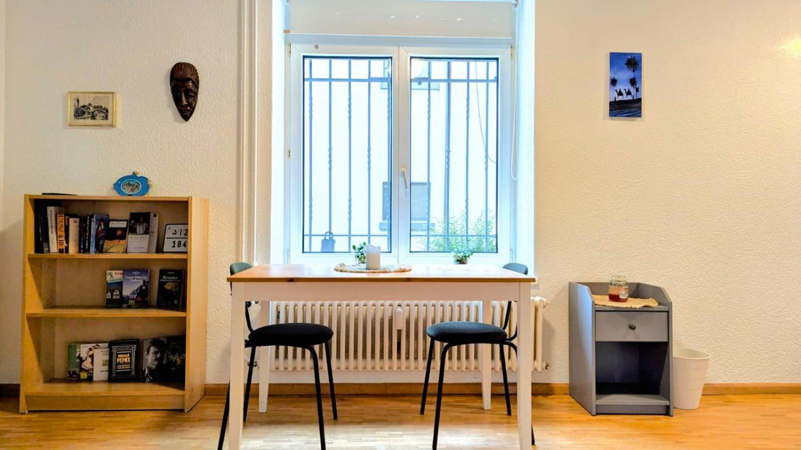 Apartament Urban Retreat - Cozy Studio With Private Patio Zurych Zewnętrze zdjęcie